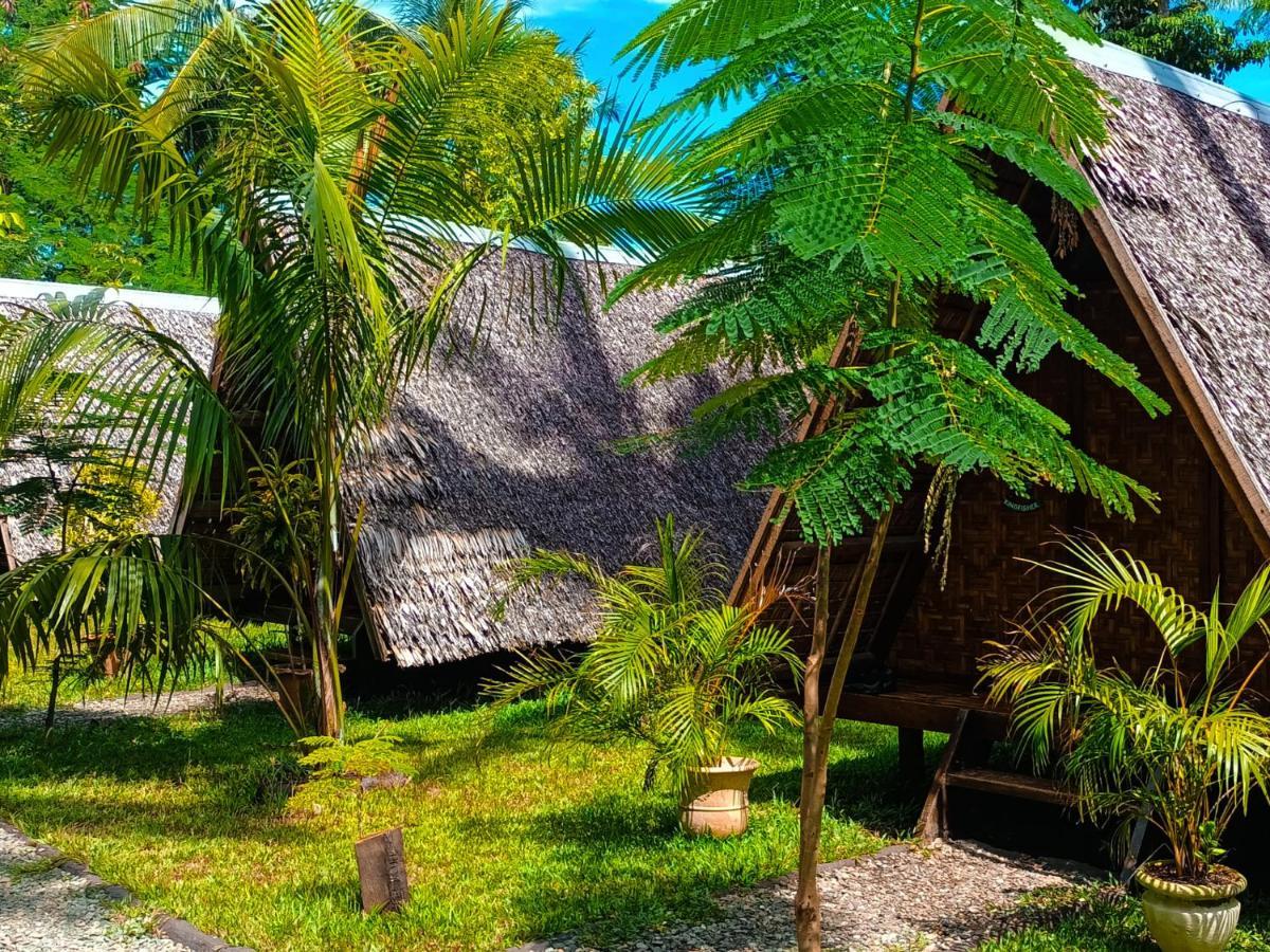 Archery-Asia Nipa Huts Моалбоал Екстер'єр фото